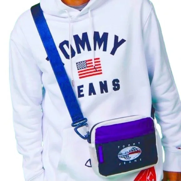 NWT Tommy Hilfiger Bag Crossbody Crossover Messenger Mens Womens Camera Jeans - Picture 2 of 11